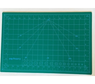 משטח חיתוך 45  * 60 ס"מ