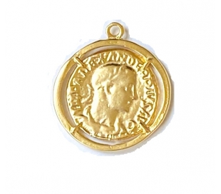 תליון מתכת דמוי מטבע רומי גוון זהב 